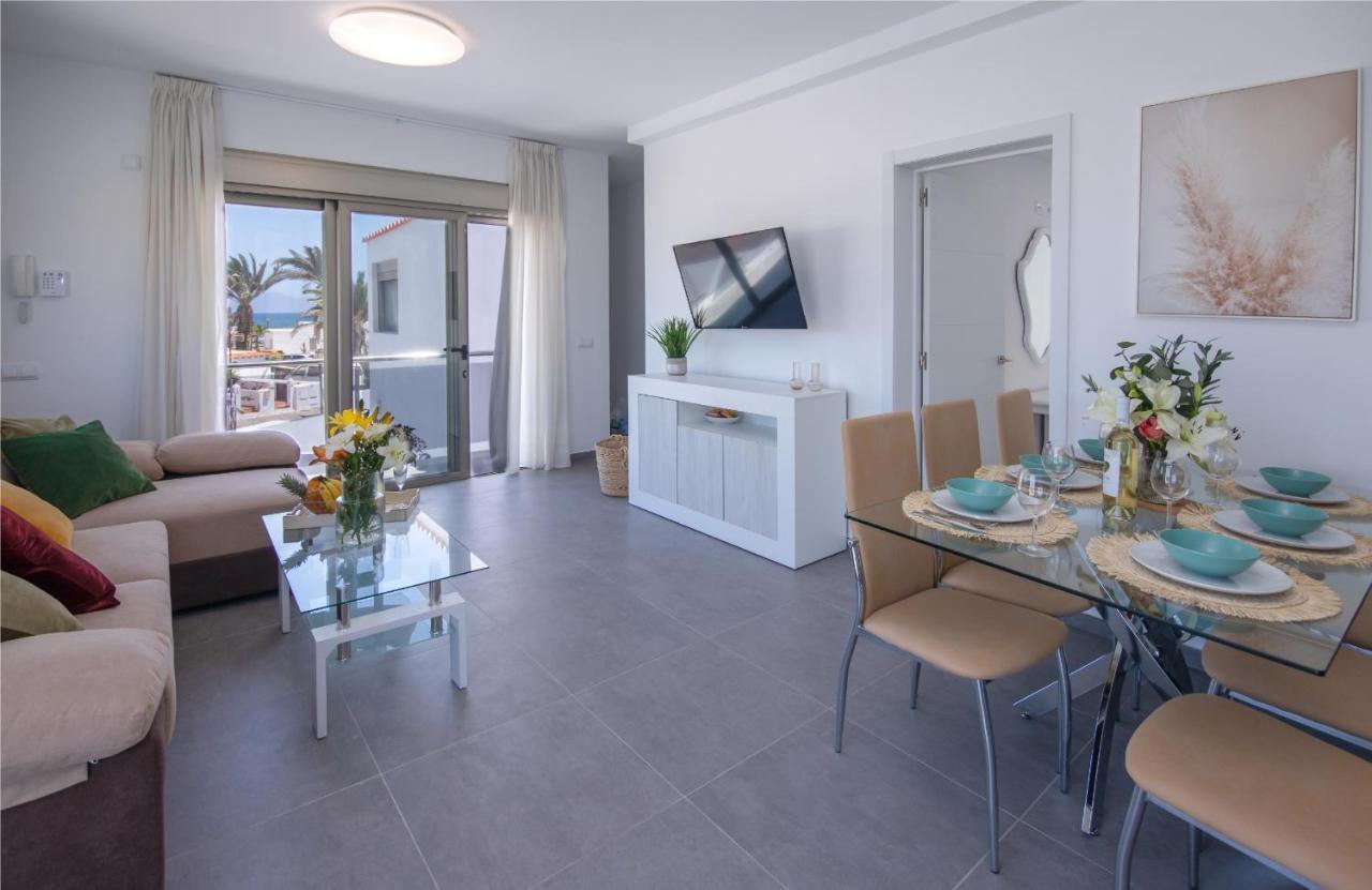 Apartment Holiday 5 Beachfront Corralejo By Holidays Home Exterior photo