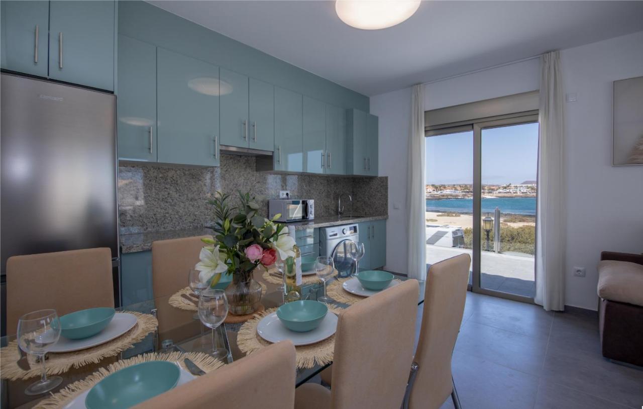 Apartment Holiday 5 Beachfront Corralejo By Holidays Home Exterior photo